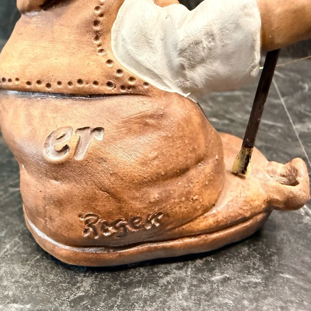 ROGERS’ ROWDIES Fishing Figurine